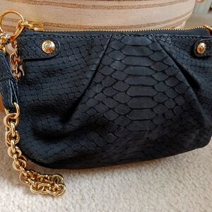 GORGEOUS "HENRY BENDEL" BLACK WRISTLET PURSE IN EXCELLENT CONDITION!